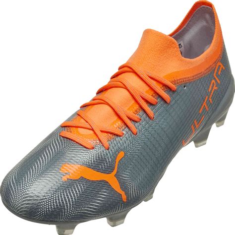 Puma ultra soccer shoes